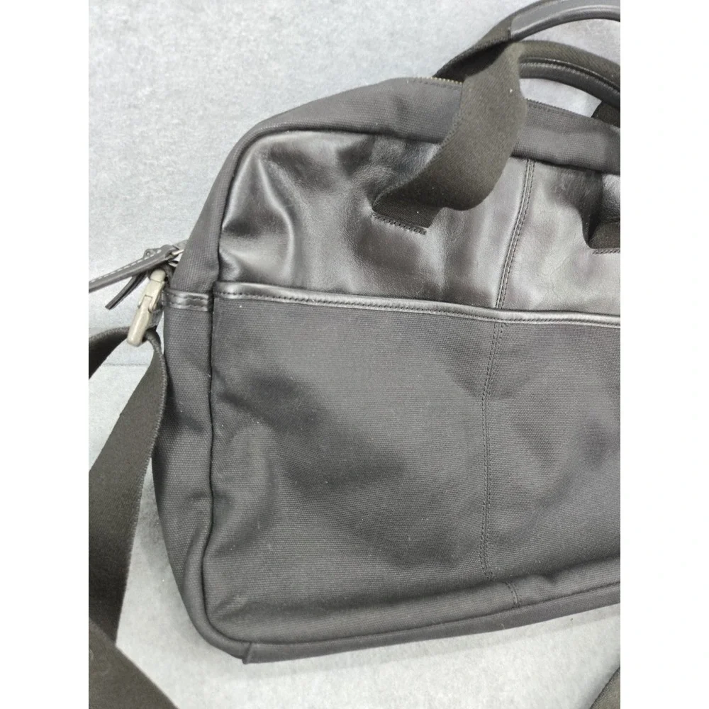 Tumi T-tech‎ Leather and Nylon Portfolio Laptop Black Briefcase Pockets Bag